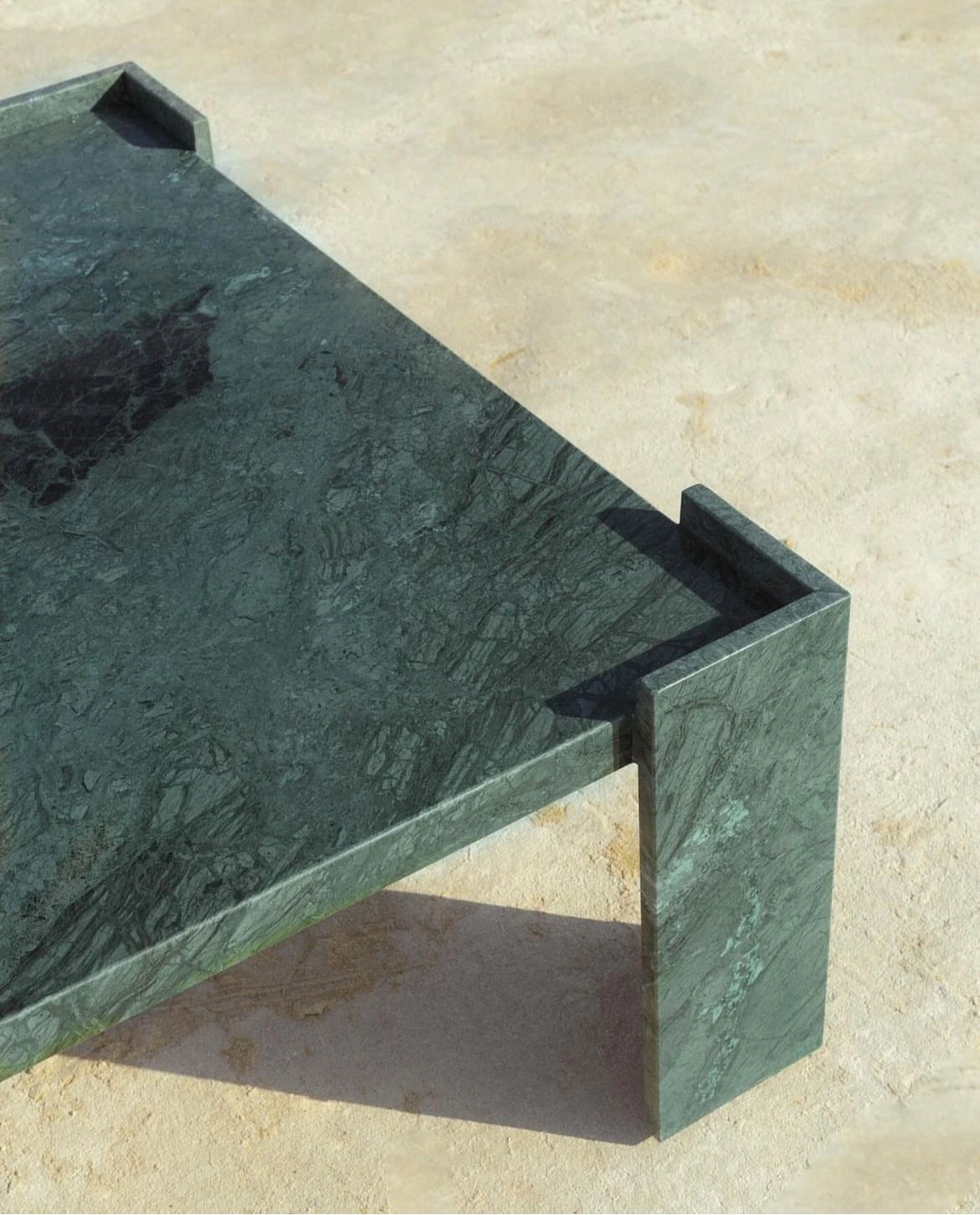 Verde Guatemala marble coffee table – view 01